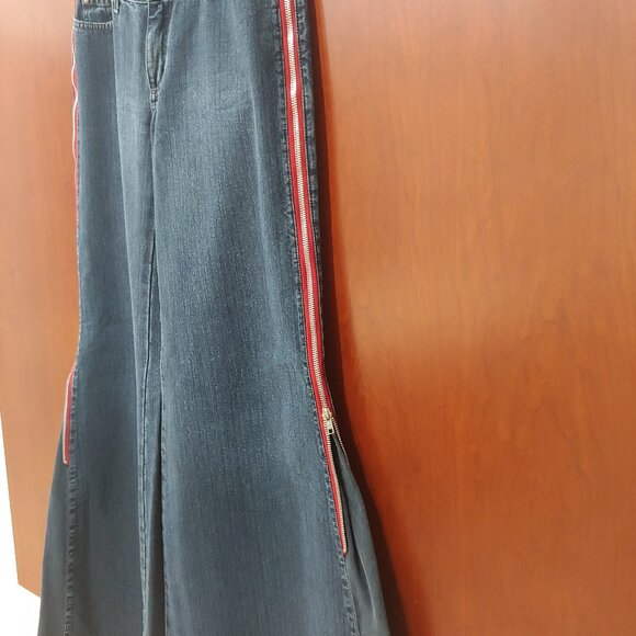 bebe wide leg side zip jeans - Picture 8 of 8